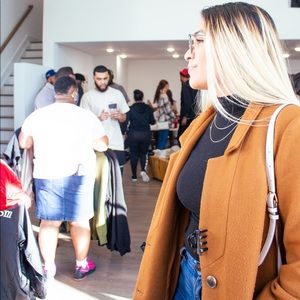 Meet your Posher, Karla